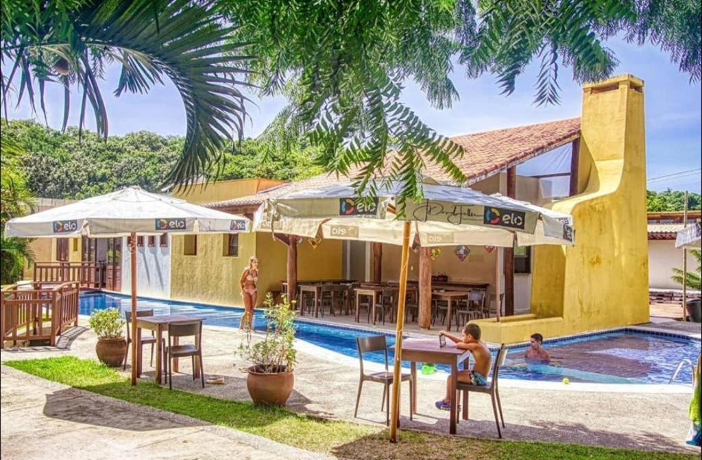 Sol Da Pipa Flats Bosque Da *